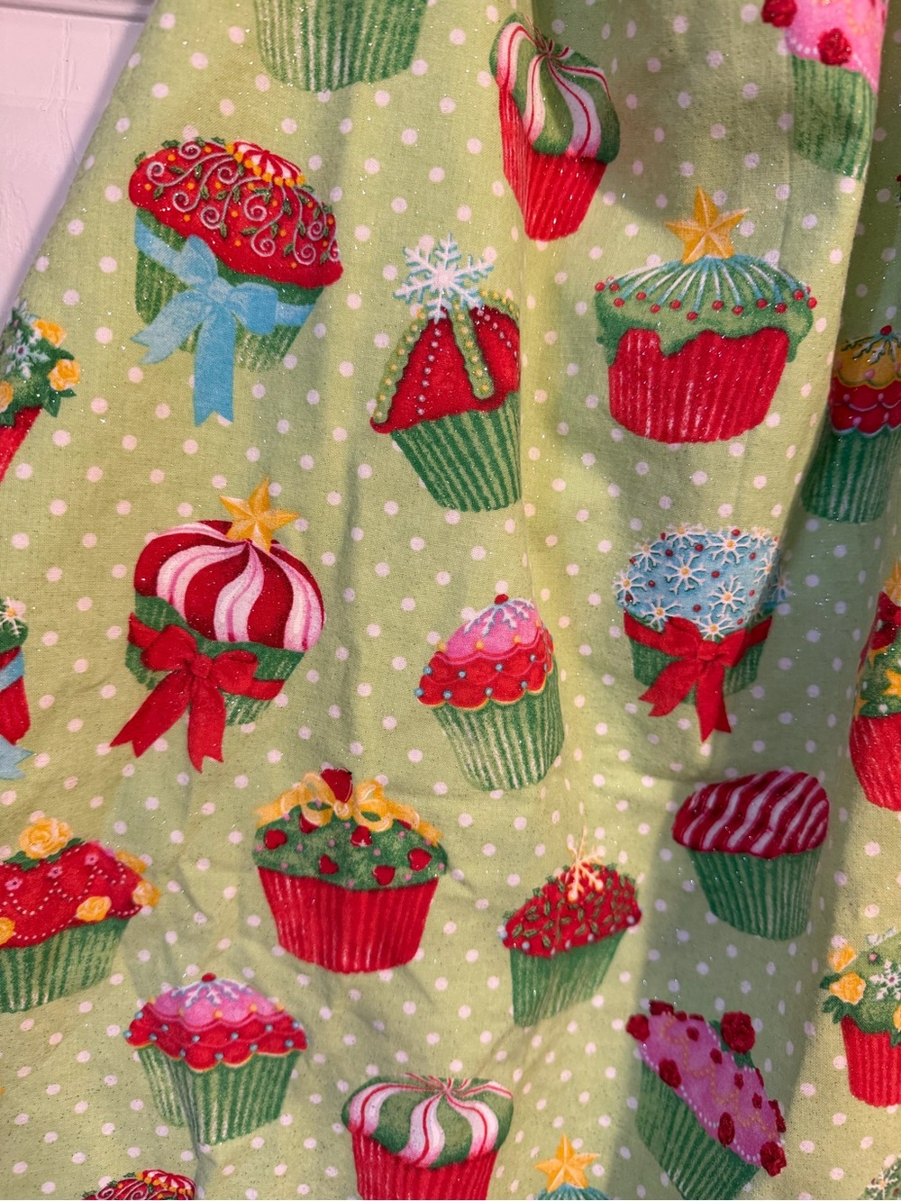 Handmade Apron - Picture 2 of 5